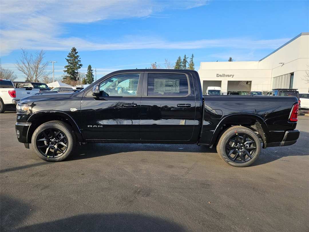2026 Ram 1500 Laramie - Image 3