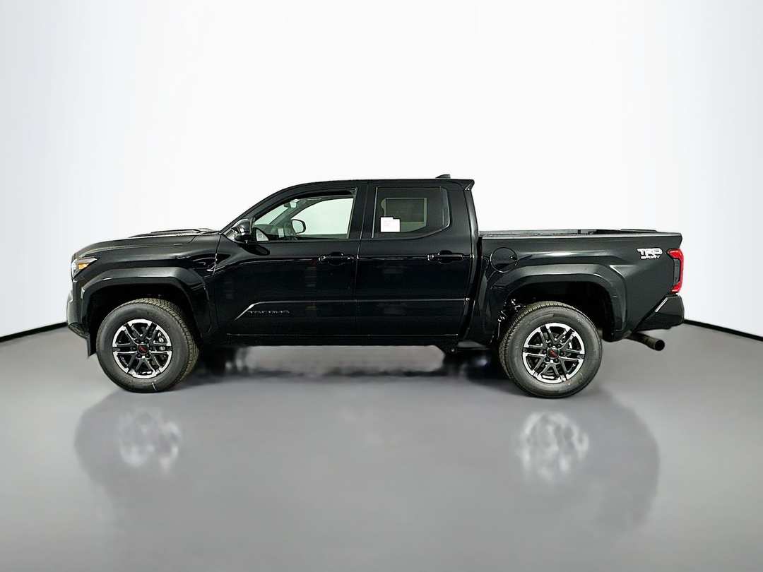2026 Toyota Tacoma TRD Sport - Image 4