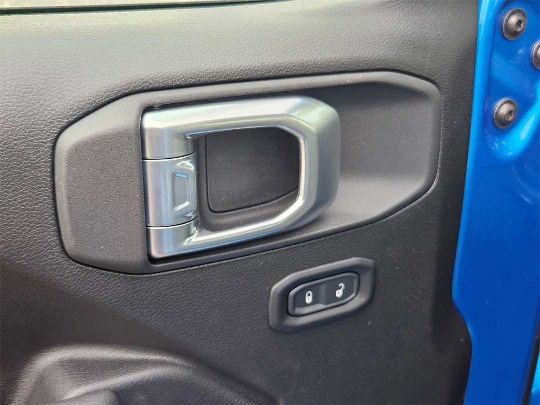 2026 Jeep Wrangler Sport - Image 11