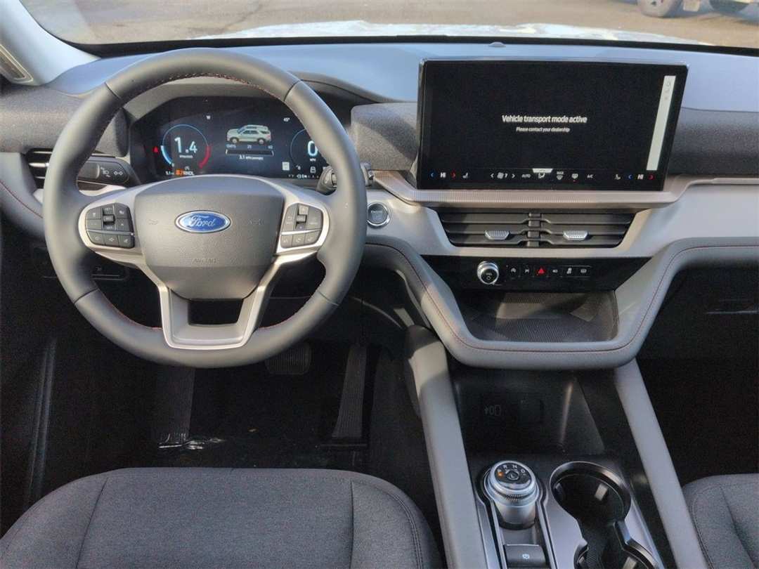 2026 Ford Explorer Active - Image 22