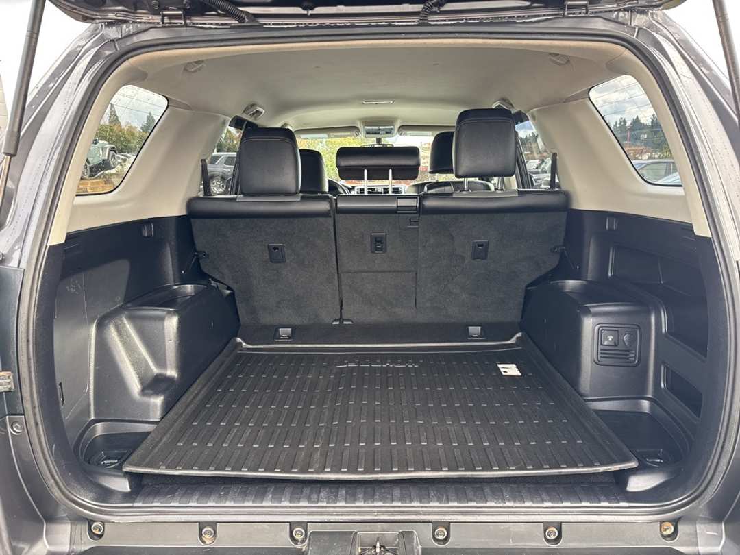 2019 Toyota 4Runner - Image 26