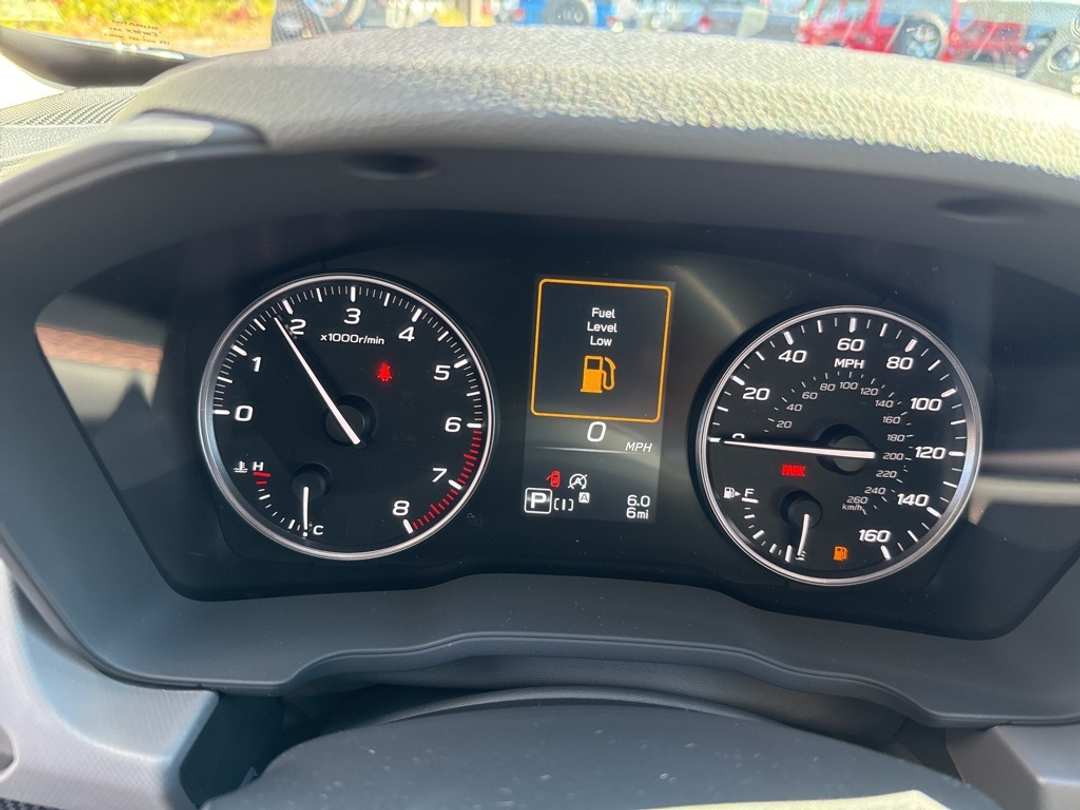 2025 Subaru Crosstrek Limited - Image 33