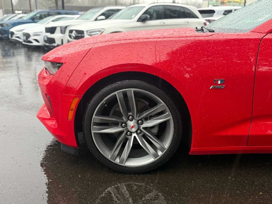 2017 Chevrolet Camaro 1LT - Image 4