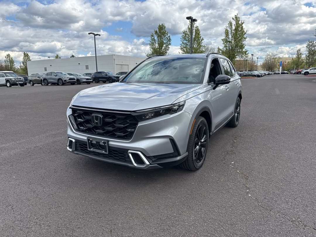 2026 Honda CR-V Sport Touring - Image 3
