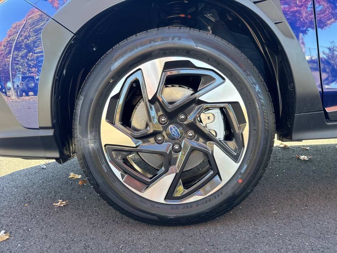 2025 Subaru Crosstrek Limited - Image 10