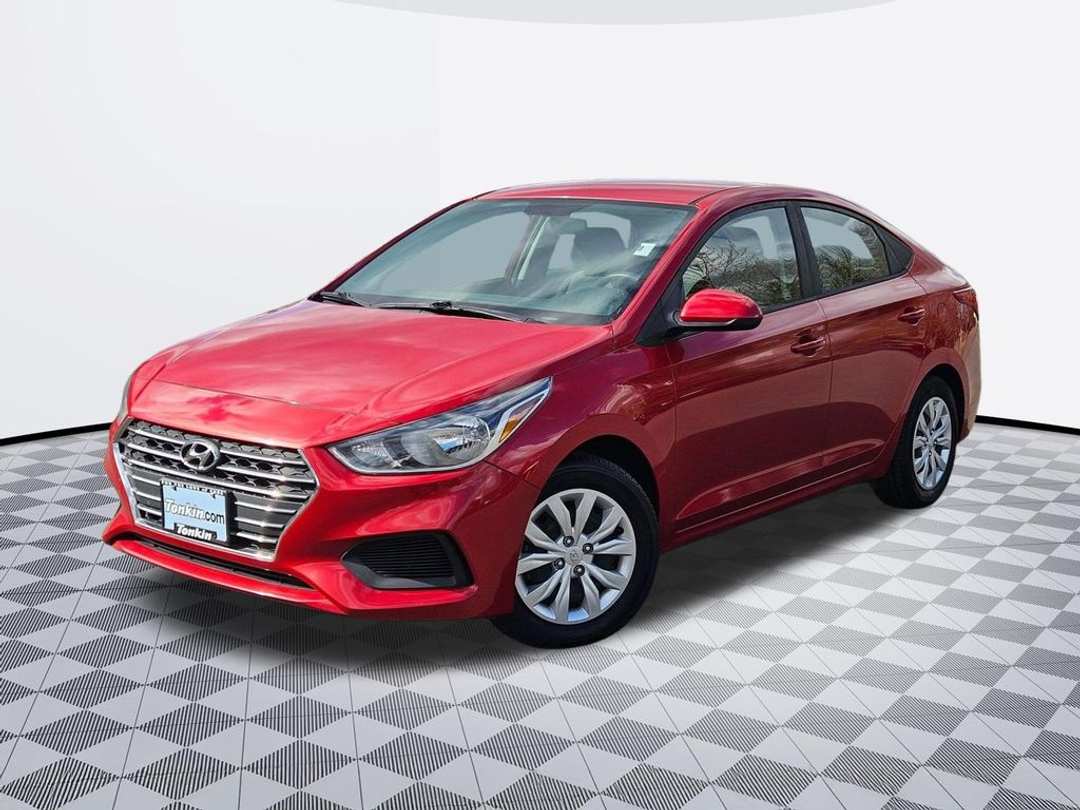2021 Hyundai Accent SE - Image 2