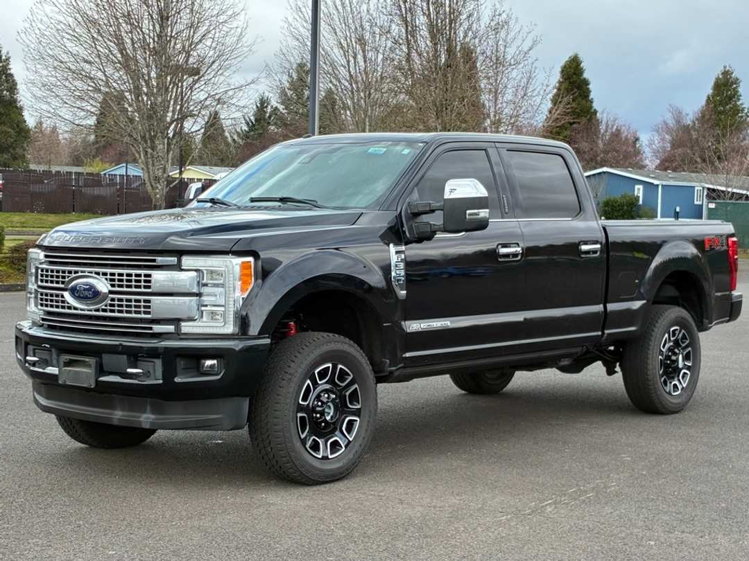 2017 Ford F-350Sd Platinum - Image 3