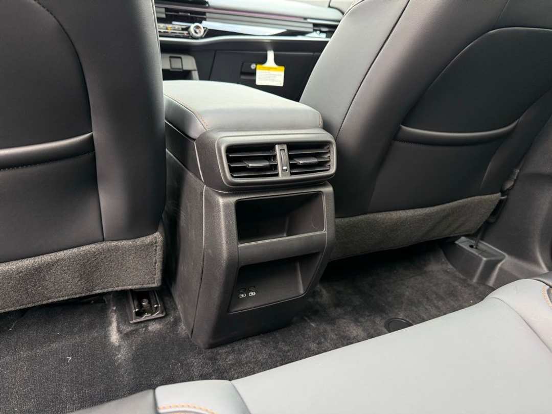 2026 Honda Prologue Elite - Image 16