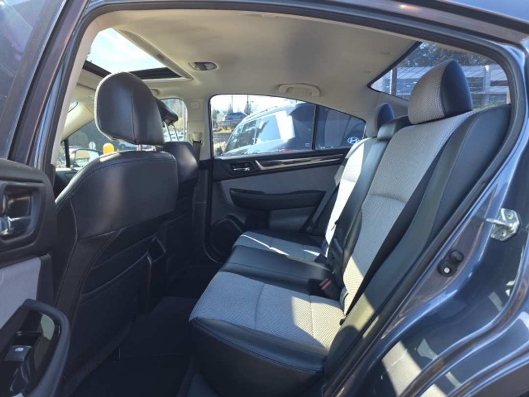 2017 Subaru Legacy 2.5i - Image 27