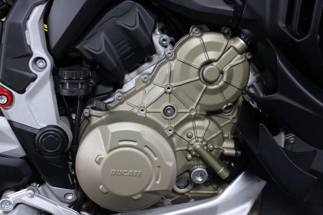 2022 Ducati Multistrada V4 S Sport Full Alloy Wheels - Image 12