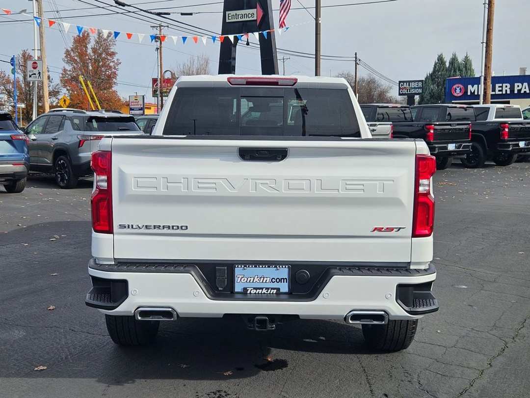 2026 Chevrolet Silverado 1500 RST - Image 5