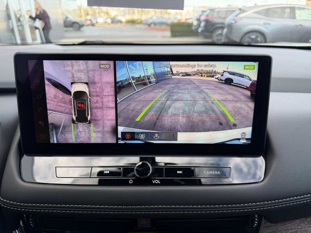 2026 Nissan Rogue Platinum - Image 22