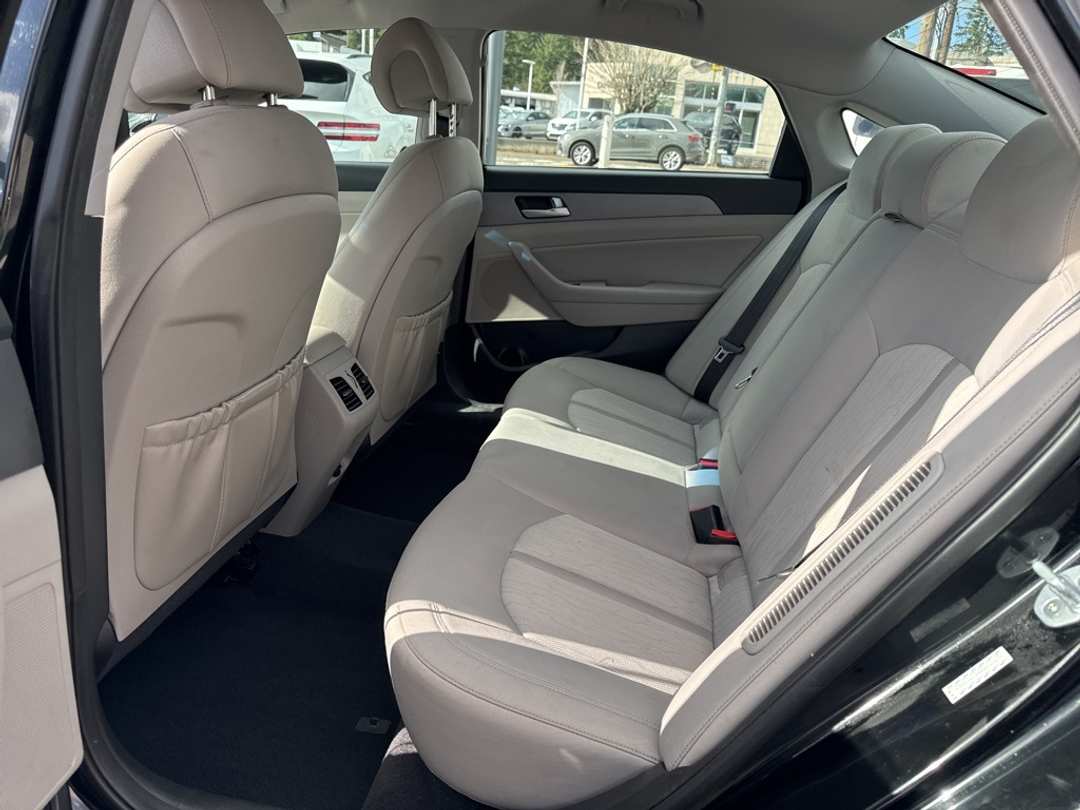 2016 Hyundai Sonata Base - Image 37