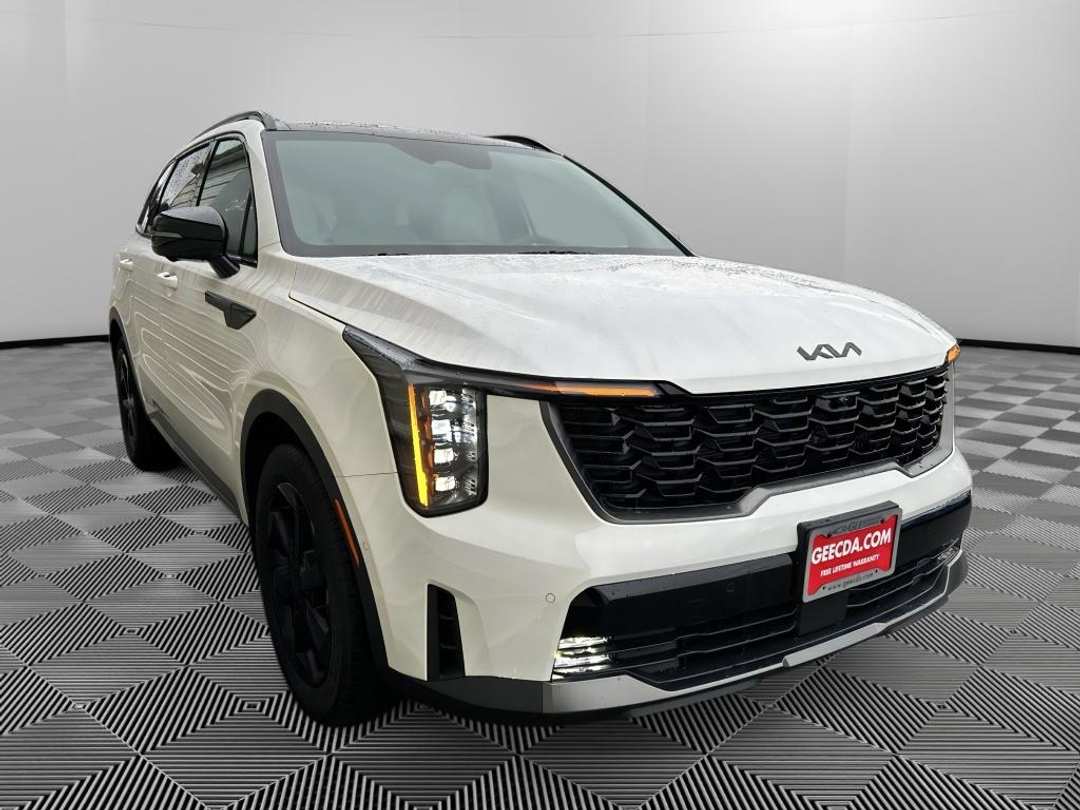 2026 Kia Sorento XLine SX Prestige - Image 3