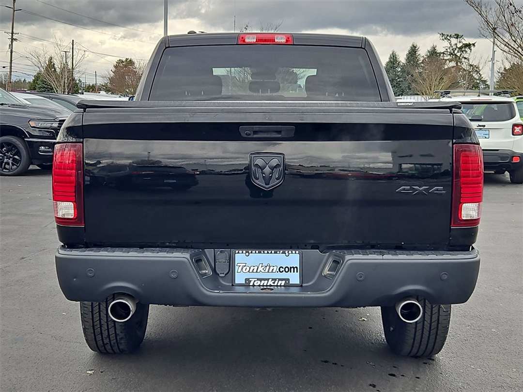 2021 Ram 1500 Classic Warlock - Image 5