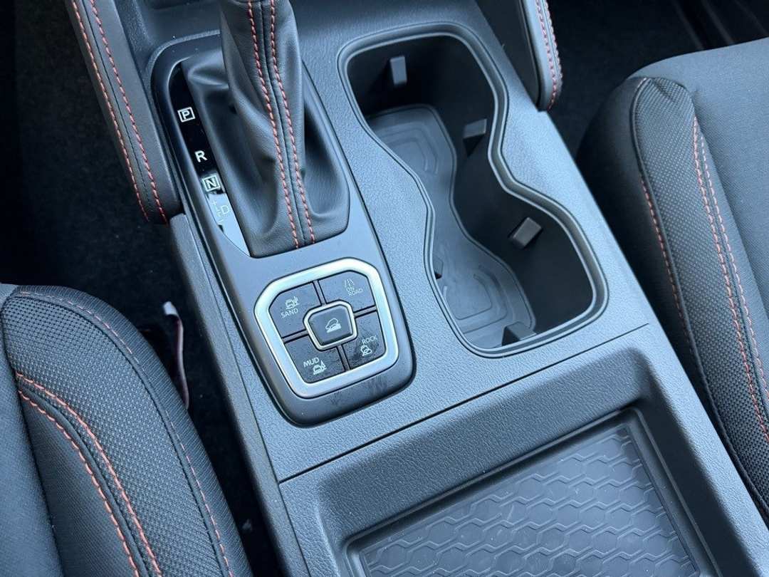 2026 Nissan Frontier PRO4X - Image 24