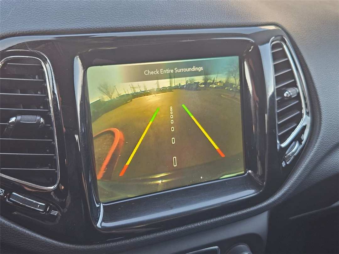 2018 Jeep Compass Limited - Image 21