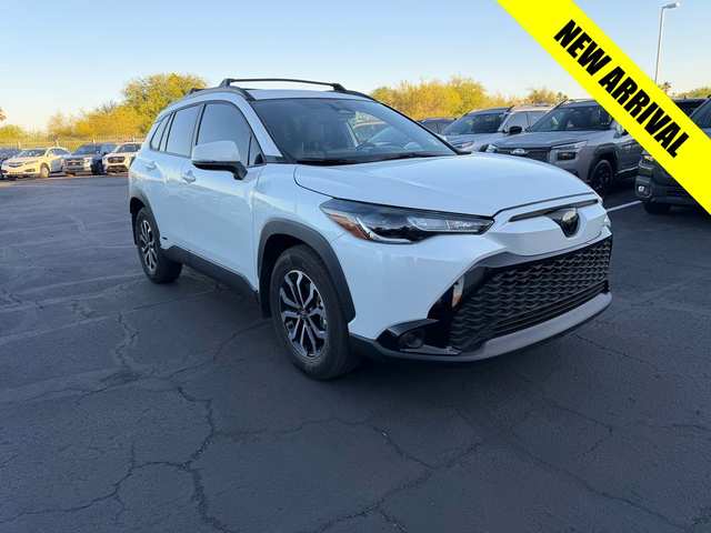 2024 Toyota Corolla Cross Hybrid SE