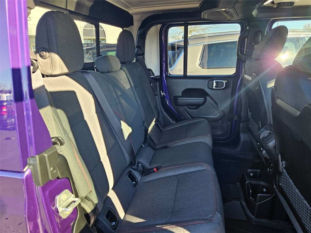 2026 Jeep Gladiator Rubicon - Image 35