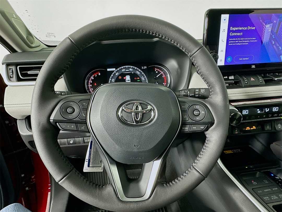 2025 Toyota Rav4 XLE Premium - Image 11