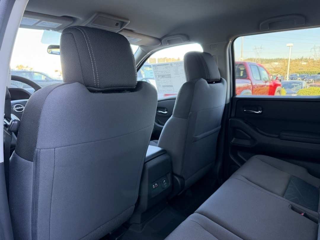 2026 Nissan Frontier SV - Image 29