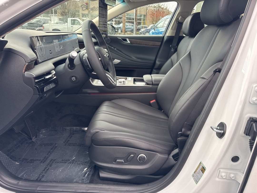 2026 Genesis G80 2.5T - Image 20