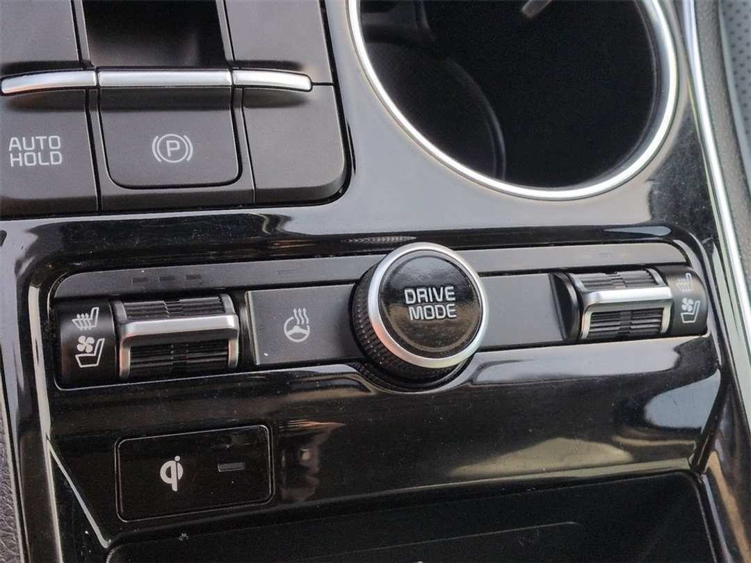 2021 Kia K5 EX - Image 22