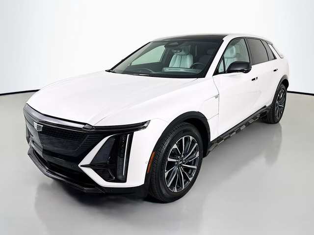 2025 Cadillac Lyriq Sport