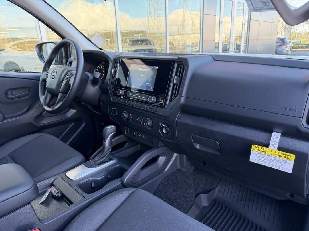 2026 Nissan Frontier S - Image 31