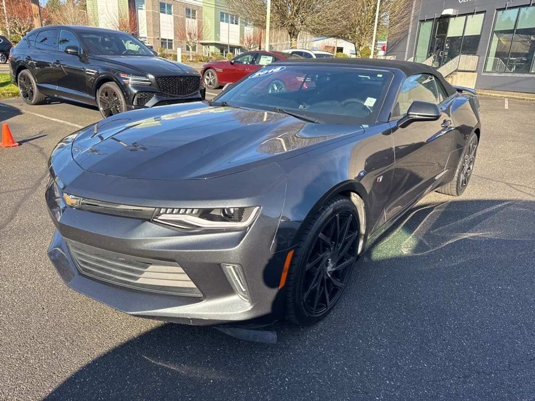 2016 Chevrolet Camaro 1LT - Image 3