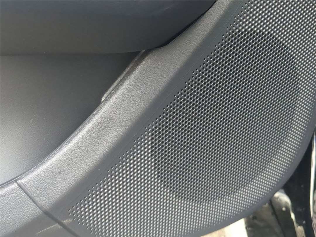 2025 Ford Mustang GT Premium - Image 11