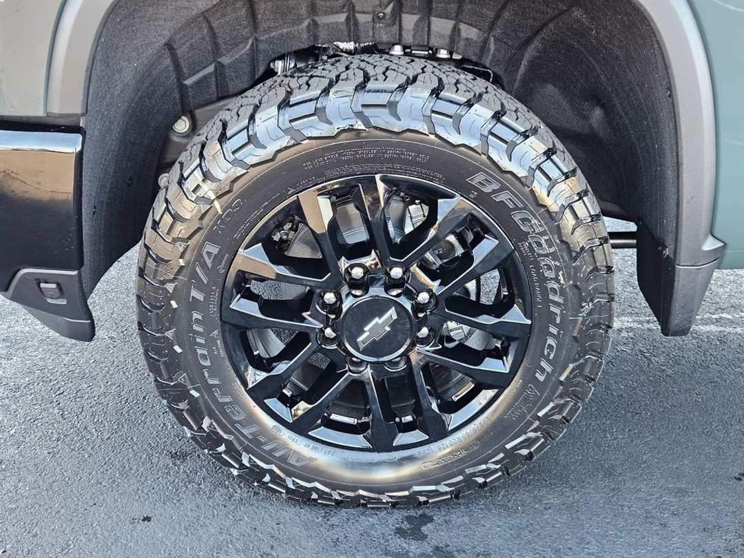 2026 Chevrolet Silverado 3500Hd LT - Image 46