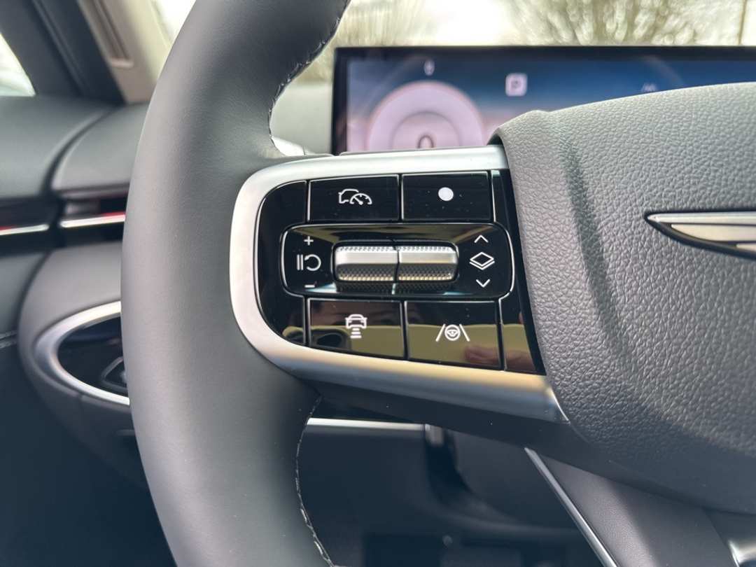 2026 Genesis Gv70 2.5T Advanced - Image 35