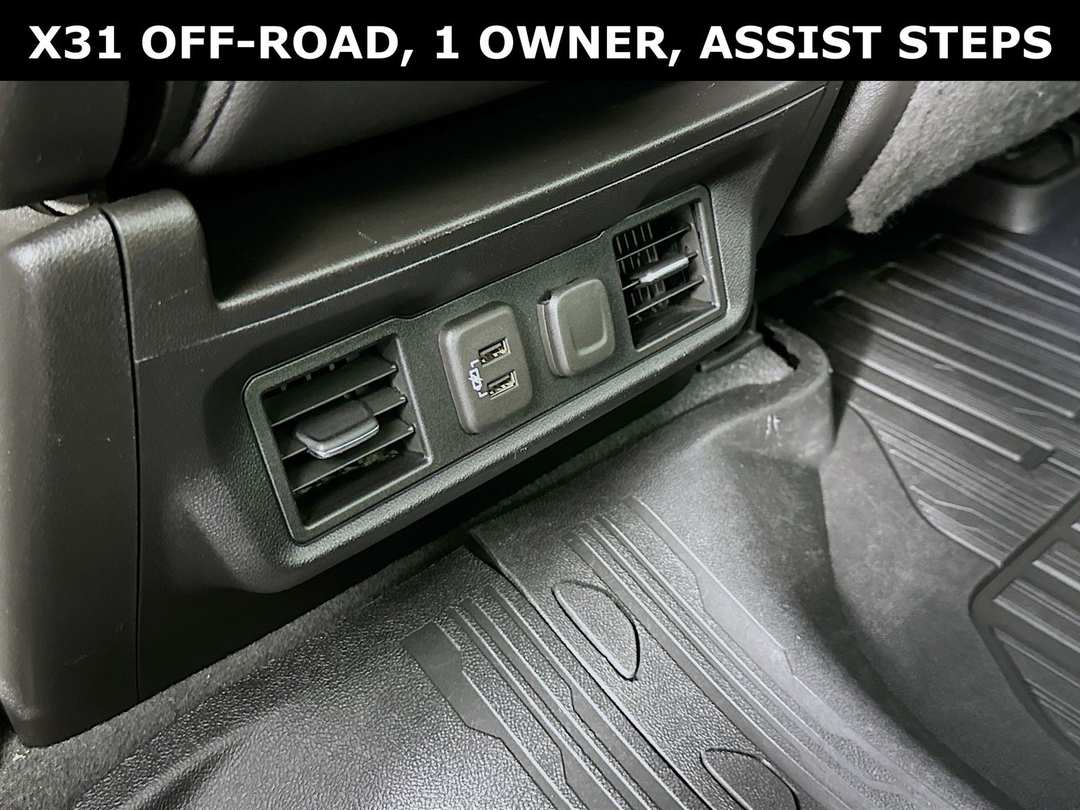 2022 GMC Sierra 1500 Limited SLT - Image 27