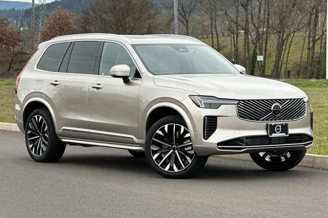 2026 Volvo Xc90 T8 Plus