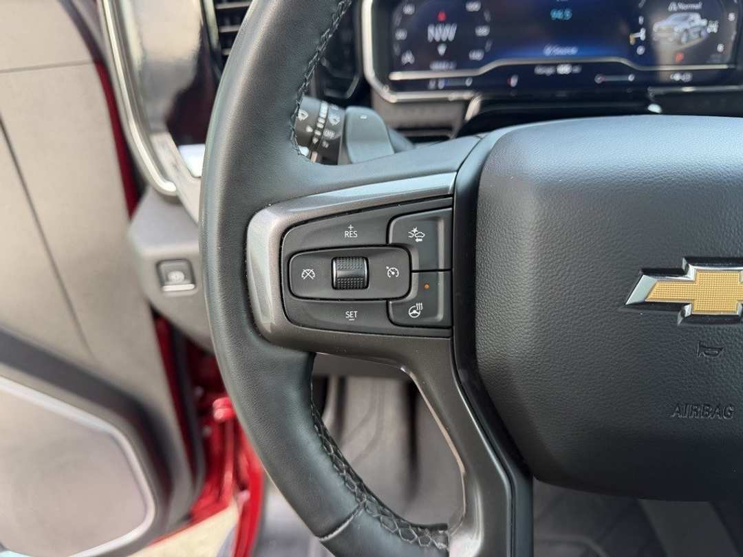 2025 Chevrolet Silverado 1500 High Country - Image 18