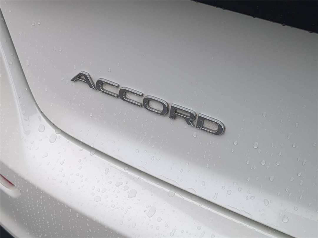 2025 Honda Accord SE - Image 25