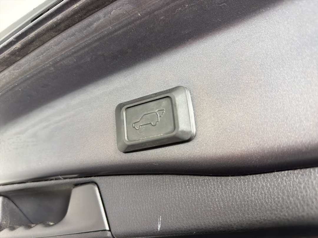 2021 Toyota Rav4 XSE - Image 26