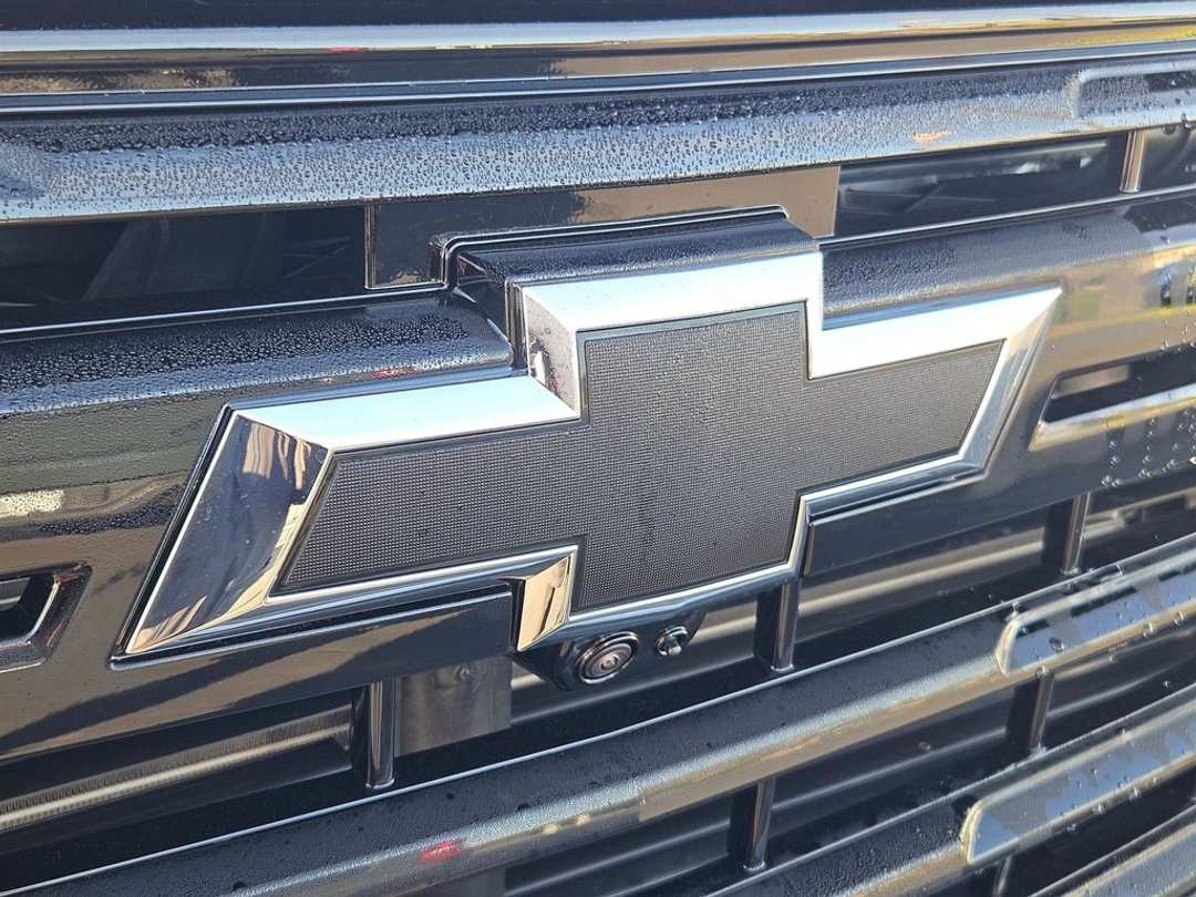 2026 Chevrolet Silverado 2500Hd LTZ - Image 35