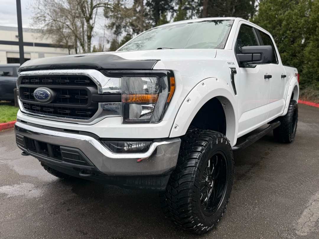 2023 Ford F-150 XLT - Image 8