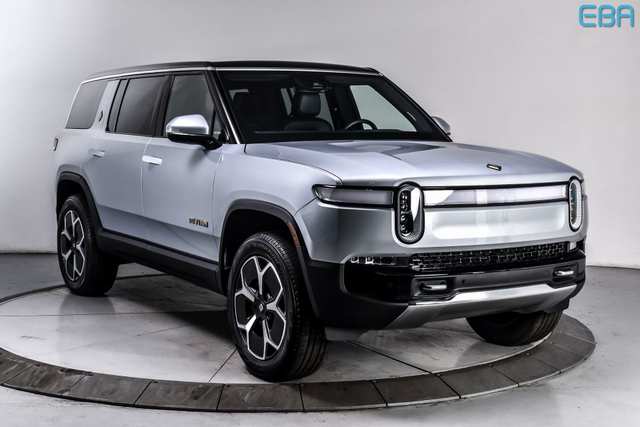 2023 Rivian R1S Adventure