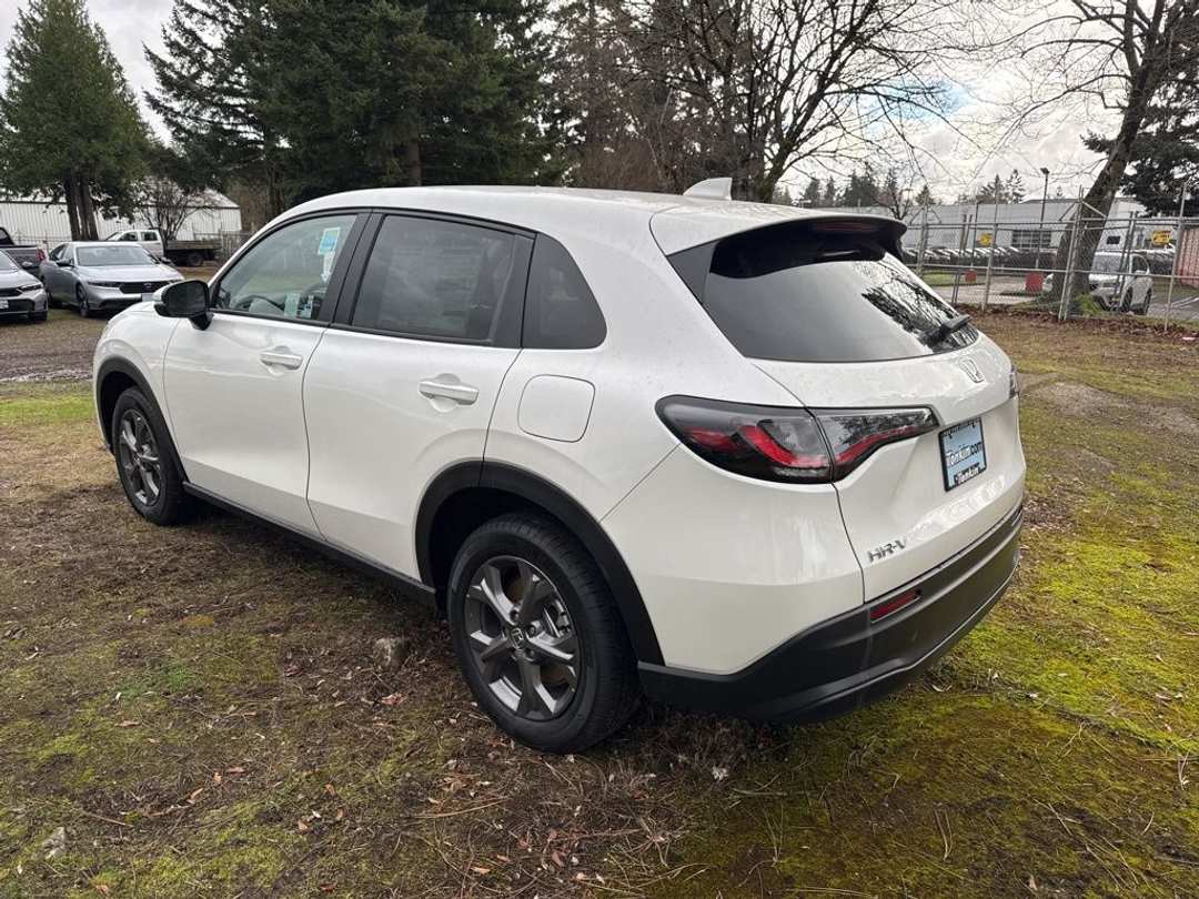 2026 Honda HR-V LX - Image 6
