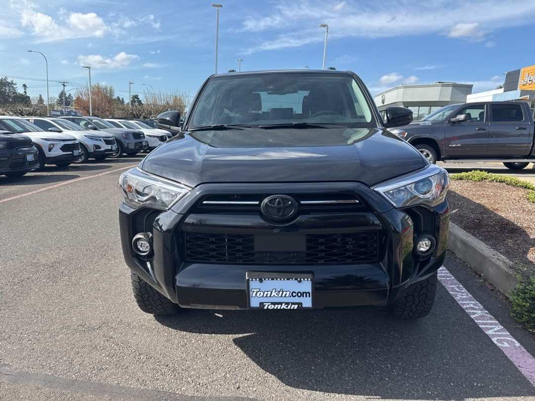 2024 Toyota 4Runner SR5 - Image 2