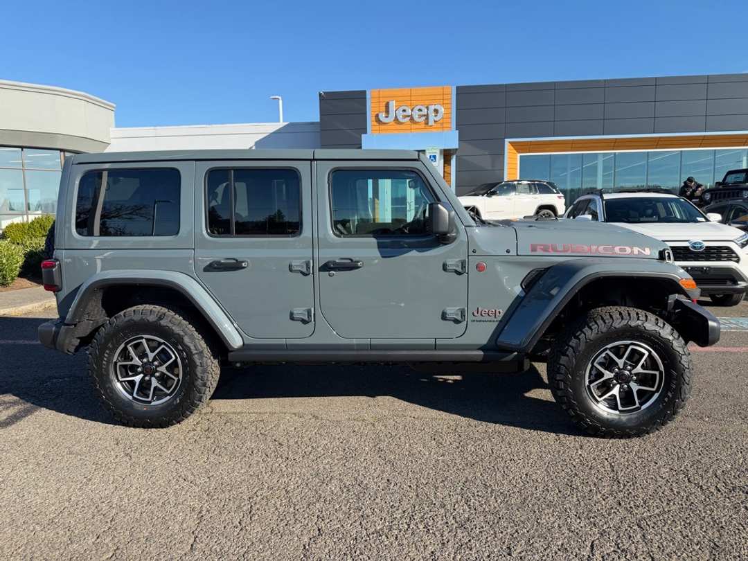 2026 Jeep Wrangler Rubicon - Image 9