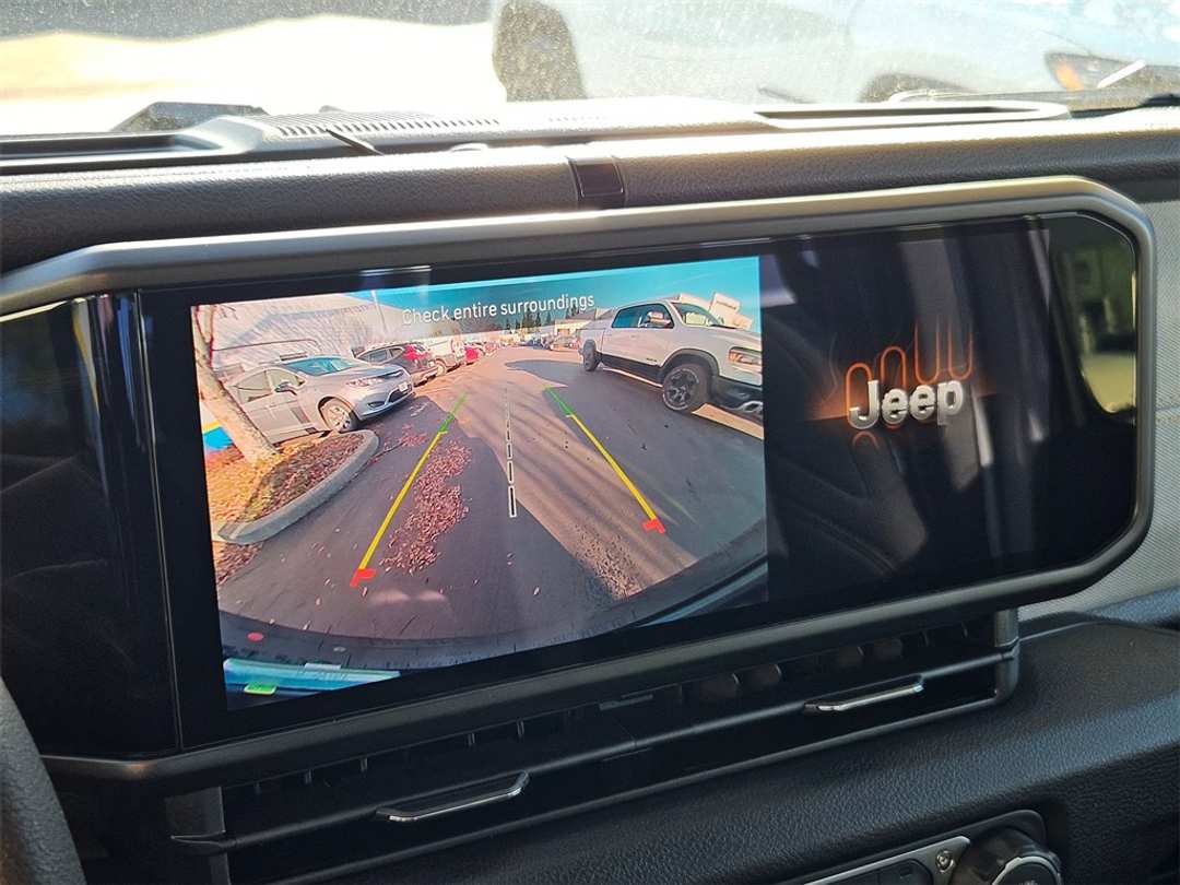 2026 Jeep Wrangler Sport - Image 21