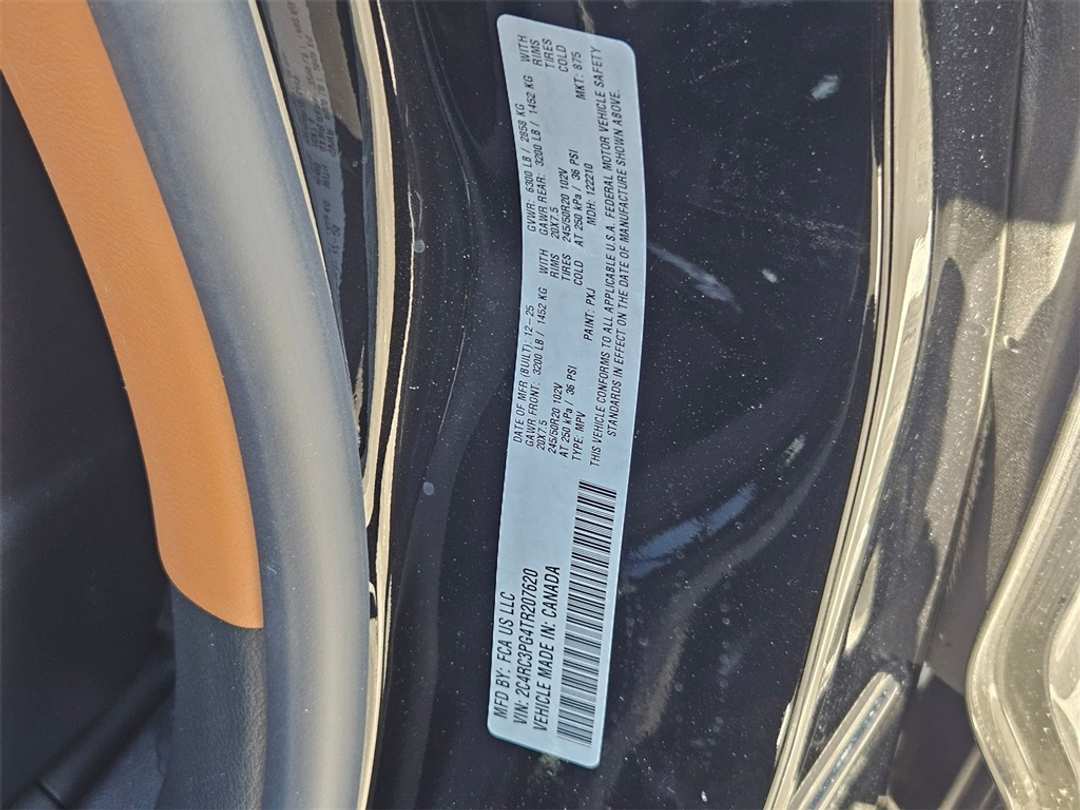 2026 Chrysler Pacifica Pinnacle - Image 47