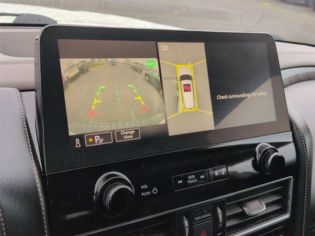 2021 Nissan Armada Platinum - Image 20