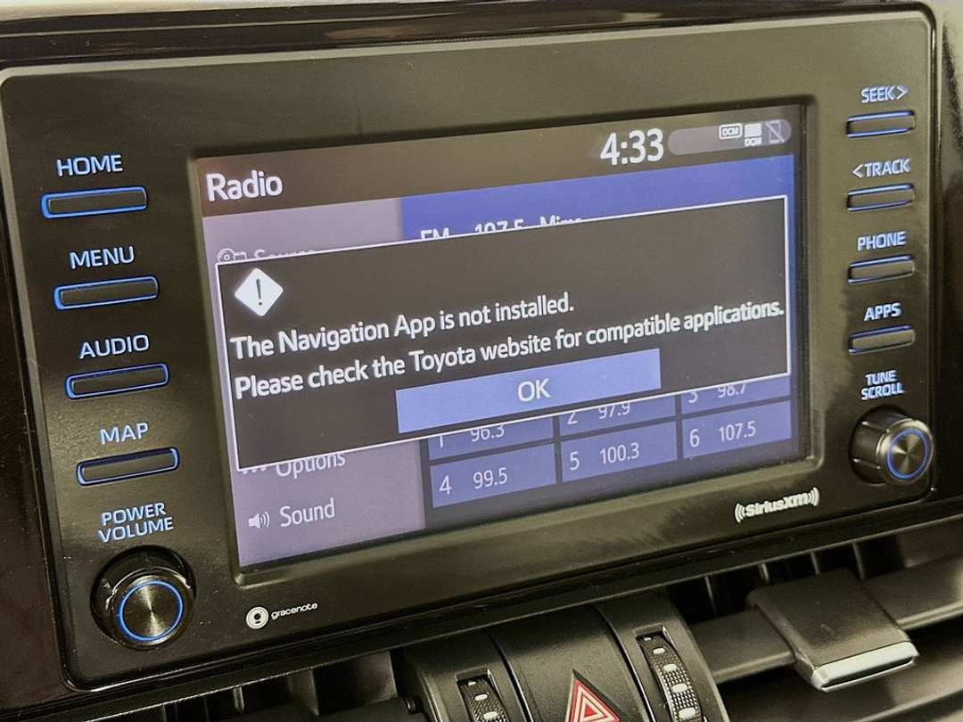 2020 Toyota Rav4 XLE Premium - Image 14