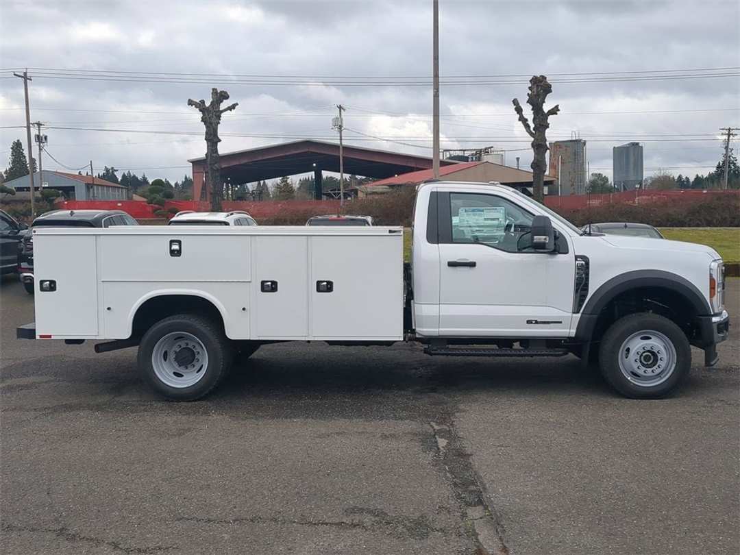 2024 Ford F-550Sd XL - Image 6