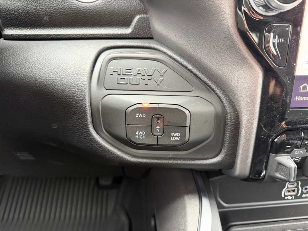 2026 Ram 3500 Big Horn - Image 24